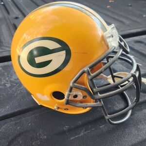 Green Bay Packers Yellow Football Helmet